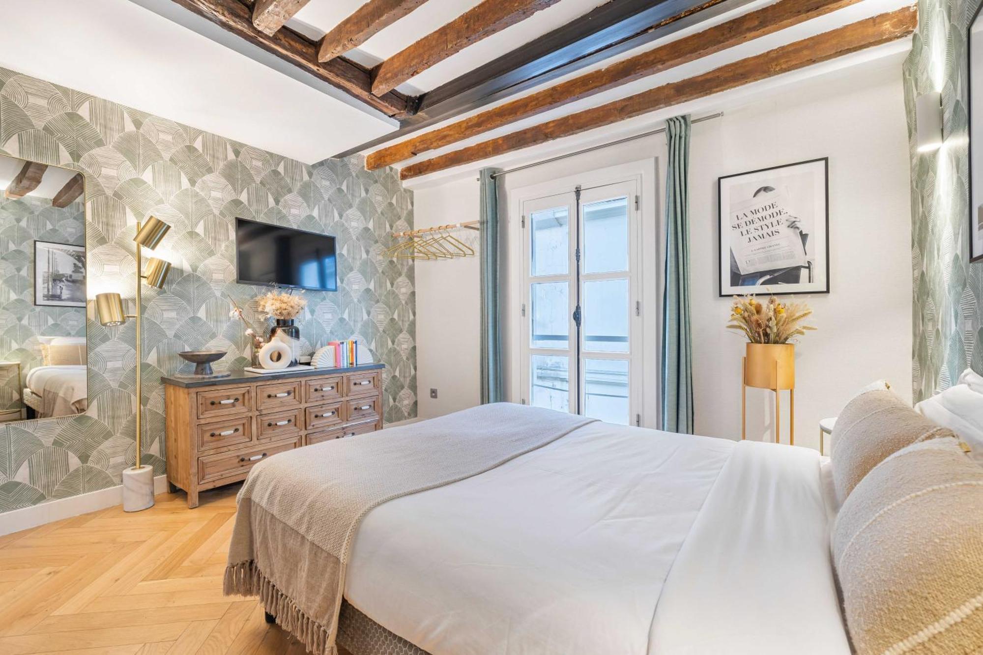 Appartement Amazing Historical Parisien Loft Next To Louvre Area ! Extérieur photo